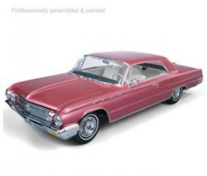 Model Plastikowy Do Sklejania AMT (USA) - 1963  Studebaker Avanti